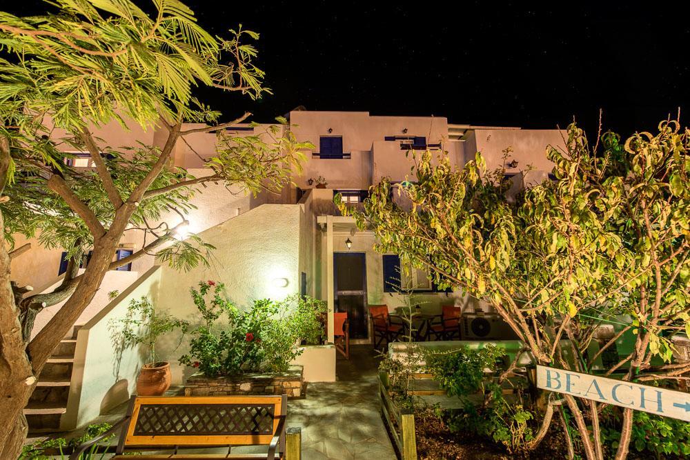 Hotel Erisimo Aegiali Esterno foto